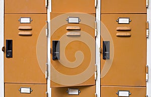 Lockers orange