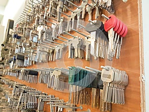locksmith keys mnay new for copy safety protection