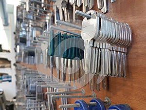 locksmith keys mnay new for copy safety protection