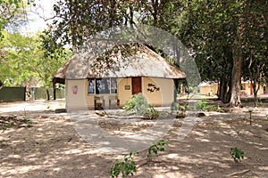 Lodge chalet small house accommodation maun, botswana