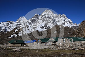 Lodges in Thagnak and snow capped Phari Lapcha