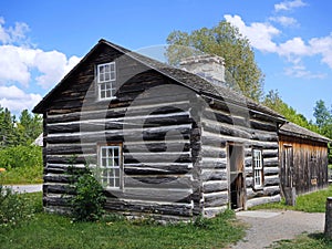 Log cabin