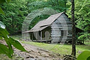 A log cabin in the Great Smoky Mountain National Park in Tennessee USA.  Noah `Bud` Ogle cabin built circa 1890.