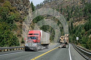 Logging truck