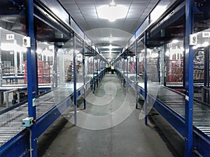 Logistics warehouse conveyor belt photo