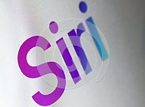 apple Siri logo