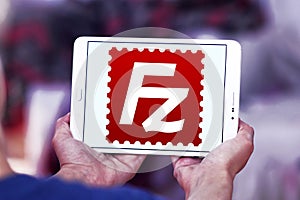 FileZilla application logo
