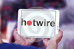 Hotwire company logo