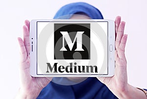 Medium website logo