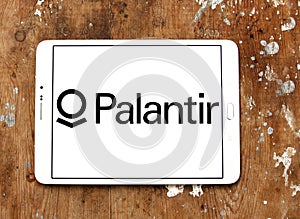 Palantir Technologies logo
