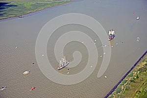 Loire River Hermione bateau france navigation riviere a