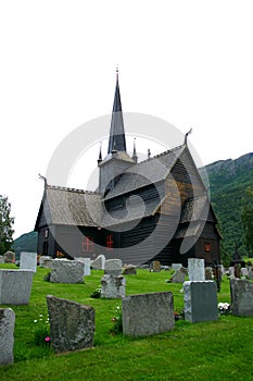 Lom Stave Church and cemetery - vertical