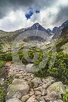 Lomnický štít je druhý najvyšší vrch Tatier
