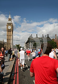 London 10K run 2009