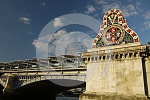 London: Blackfriars Bridge sign
