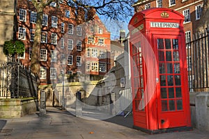 London buildings red telephone box