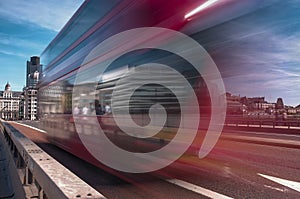 London bus speeds across London Bridge