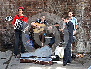 London buskers