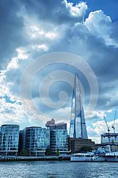 London City Hall Skylines along River Thames