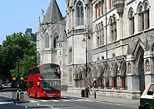 London, Royal Courts of Justice photo