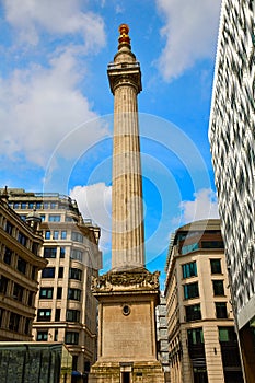 London Monument to the Great Fire column