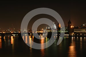 London by night photo