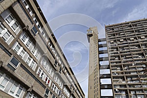 london: Trellick Tower, sixties flats