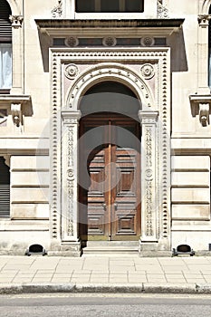 London governmental building photo