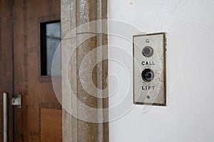 Old lift buttons