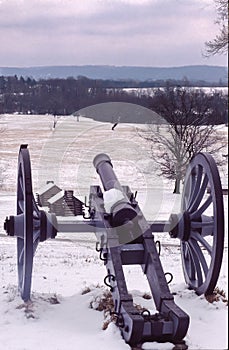 Lone Cannon aims over Valley Forge