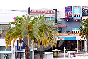 Long Beach, California:Â CinemarkÂ Theater inÂ Long Beach at The Pike Outlets