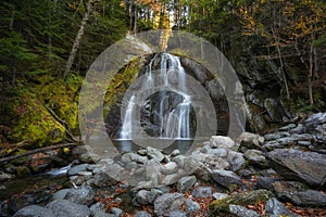 Long exposur eof Moss Glen Falls in Vermont