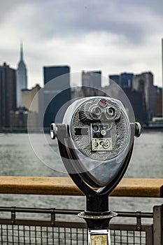 The Long Island binoculars of New York (USA