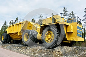 Long mining dump truck