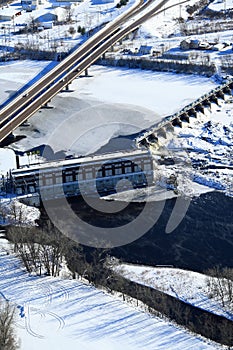 Long shot winter aerial hydroelectric dam