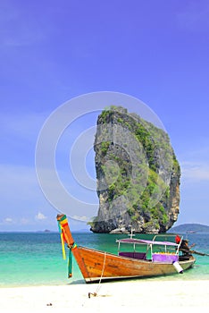 A long tail boat @ koh Poda