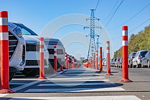 A lungo la strada ufficio parcheggio alce 