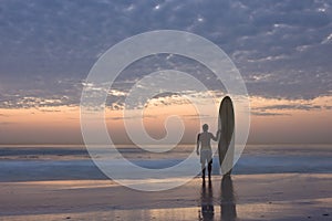 Longboard surfer photo