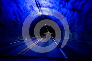 Nejdelší cesty tunel v zobrazené z auto 
