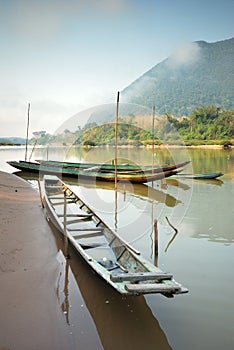 Longtail boat