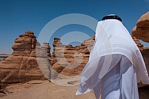 Looking at the horizon in MadaÃ®n Saleh, Saudi Arabia