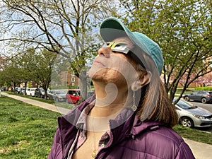 Looking at the Partial Solar Eclipse in Washington DC