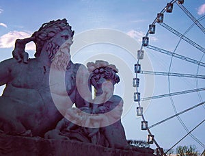 Looking at the wheel, sculture  at Les Tuileries Paris