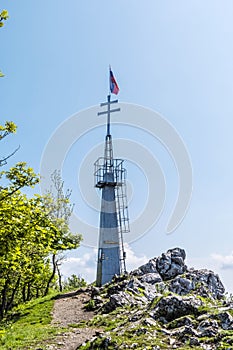 Rozhľadňa vo Vápennej - vrch Rostun, Malé Karpaty, Slovensko