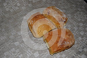 Loose bread prepared in an ancient way