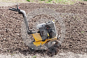 Loosens the soil cultivator side view