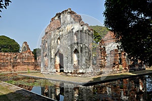 Lopburi, Thailand: Wat Phra Narai Rachanivej Ruins