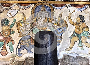 Lord shiva linga statue with unique Thanjavur paintings in historical Brihadeeswarar temple in Thanjavur, Tamilnadu.