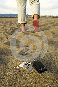 Lost keys at the beach