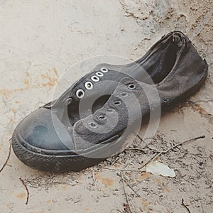 A lost shoe